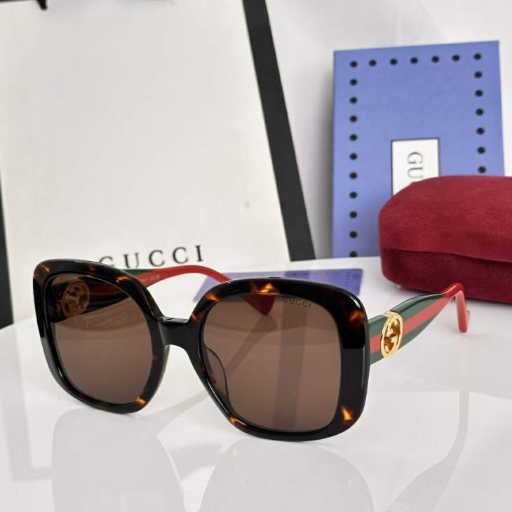 Picture of Gucci Sunglasses _SKUfw79498451fw